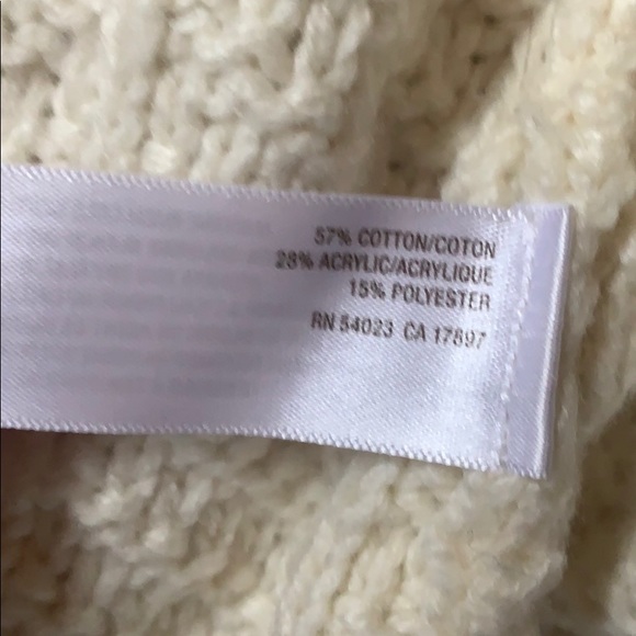 5/$25 old Navy Nordic print cardigan - Picture 5 of 5